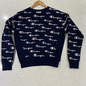 Champion reverse weave sweatshirt size small